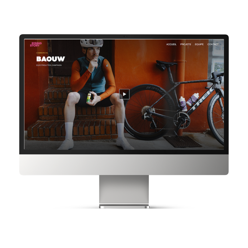 Mockup ordinateur du site Rising Story créé par Studio Pieuvre agence web Seignosse, site WordPress pour le collectif photo et vidéo basé à Annecy, Colin Olivero, Mathis Decroux et Justin Galant
